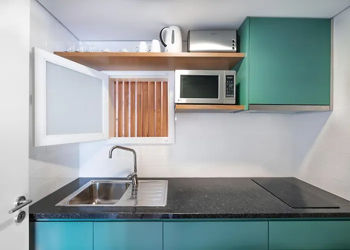 Viva Three Magi 3* ポルト