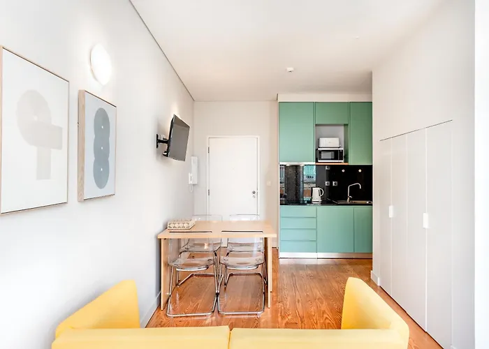 Viva Three Magi 3* ポルト